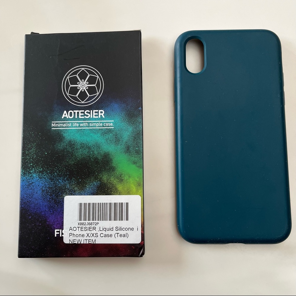 EUC iPhone X/XS silicone case